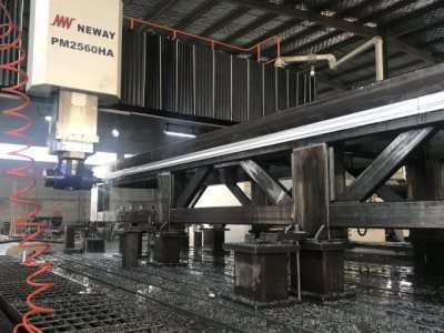 濟(jì)南大型機(jī)加工廠(chǎng)、濟(jì)南五面銑加工、濟(jì)南龍門(mén)銑加工、濟(jì)南雕刻機(jī)架子機(jī)加工